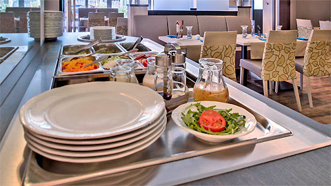 leckeres, frisches Salatbuffet leckeres, frisches Salatbuffet